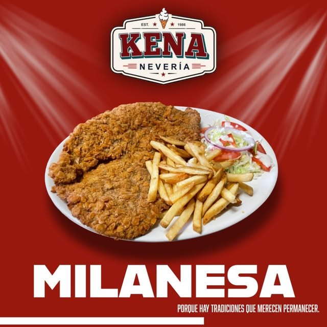 Milanesa con papas y ensalada de Kena